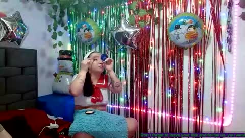 Snapshot of the_lesbian_game chatting on 22, 12, 2025 the_lesbian_game online show from 22, 12, 2025