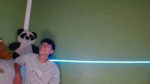 Snapshot of the_muderer chatting on 19, 12, 2025 murderer online show from 19, 12, 2025