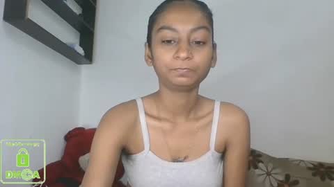 Snapshot of the_right_girl chatting on 19, 2, 2025 Suzan Sexy online show from 19, 2, 2025