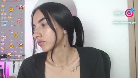 Snapshot of the_skinny_sweet chatting on 17, 10, 2025 Andrea online show from 17, 10, 2025