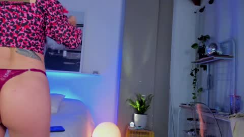 walkers online show from 25, 1, 2025