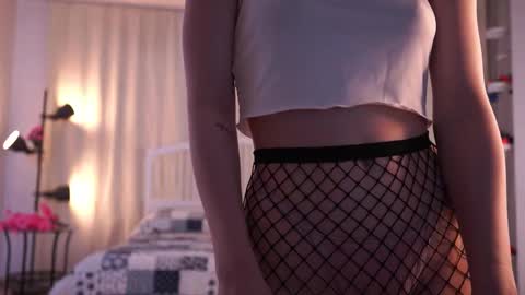 Snapshot of theadrewett chatting on 9, 10, 2025 Emma online show from 9, 10, 2025