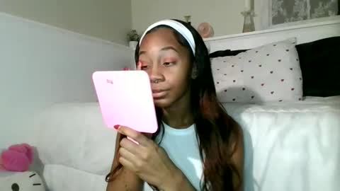 Snapshot of theangelbabyyy chatting on 26, 1, 2025 theangelbabyyy online show from 26, 1, 2025