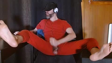 Blue and Red online show from 4, 1, 2025