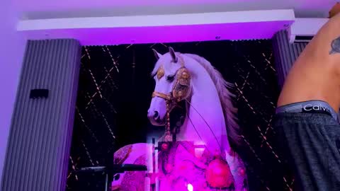 DEAN AND MARY online show from 4, 2, 2026