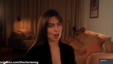 Snapshot of thecherie chatting on 27, 11, 2025 Cherie online show from 27, 11, 2025