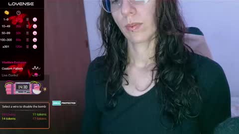 Paulette online show from 16, 9, 2025