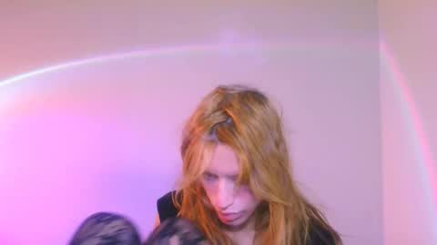 Snapshot of thedollxxxperience chatting on 24, 11, 2025 Yolanda online show from 24, 11, 2025