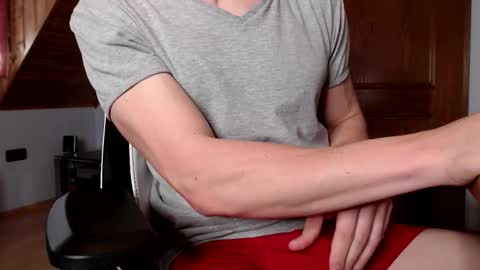 Snapshot of thedome372 chatting on 18, 11, 2025 thedome372 online show from 18, 11, 2025