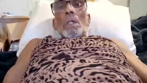 Snapshot of thedrainer69 chatting on 22, 10, 2025 thedrainer69 online show from 22, 10, 2025