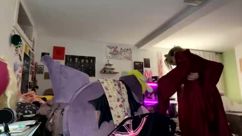 KIng Venus online show from 21, 12, 2024