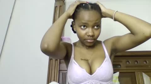 Snapshot of theequinn chatting on 1, 11, 2025 theequinn online show from 1, 11, 2025