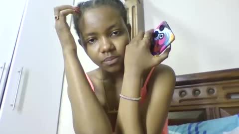 Snapshot of theequinn chatting on 4, 11, 2025 theequinn online show from 4, 11, 2025