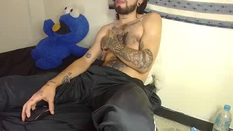 independent Model online show from 5, 2, 2025