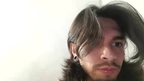 independent Model online show from 6, 3, 2025