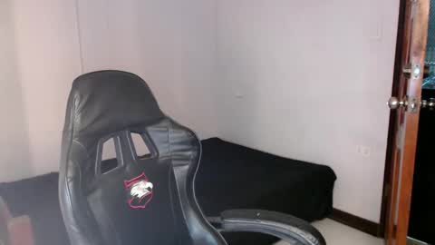 Jaycee online show from 2, 1, 2025