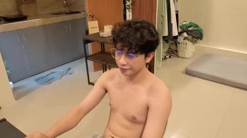 Green online show from 16, 12, 2025