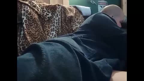 Snapshot of thehornyman916 chatting on 22, 11, 2025 thehornyman916 online show from 22, 11, 2025