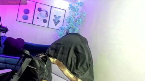 Theia  online show from 1, 12, 2025