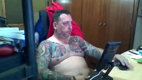 Snapshot of thekier chatting on 21, 2, 2025 thekier online show from 21, 2, 2025