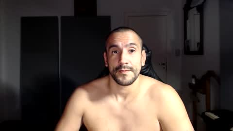 Snapshot of thekingofpains chatting on 24, 10, 2025 KINGOFPAINS online show from 24, 10, 2025