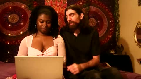 Snapshot of thekrisisingomorrah chatting on 13, 9, 2025 thekrisisingomorrah online show from 13, 9, 2025