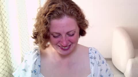 Ella online show from 15, 9, 2025