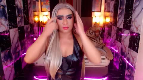 Paula online show from 30, 11, 2025