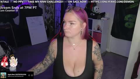 Snapshot of thelilithjane chatting on 6, 11, 2025 Lilith Jane online show from 6, 11, 2025