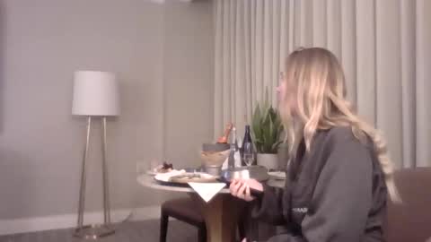 Little Bambii online show from 1, 2, 2026