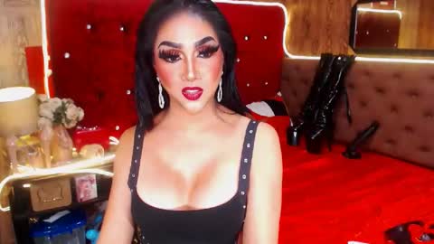 Snapshot of thelustqueen chatting on 20, 1, 2025 thelustqueen online show from 20, 1, 2025