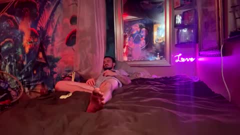 themoreulickthemoreidrip online show from 30, 9, 2025