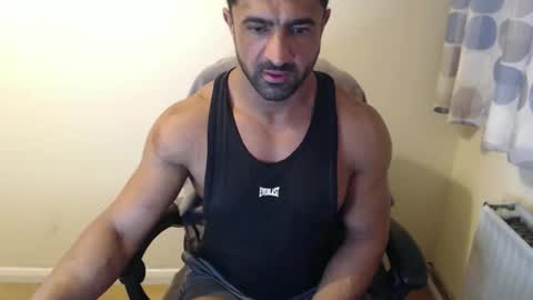 TheMuscleFactory online show from 14, 10, 2025