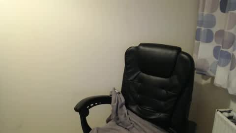 TheMuscleFactory online show from 17, 10, 2025