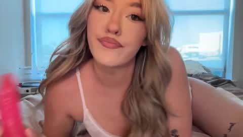 Snapshot of themykalaxo chatting on 2, 11, 2025 mykala online show from 2, 11, 2025