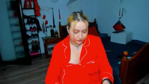 thenaughtygf online show from 6, 3, 2026