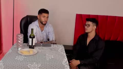 Snapshot of theo_sky1 chatting on 7, 11, 2025 Theo Sky online show from 7, 11, 2025