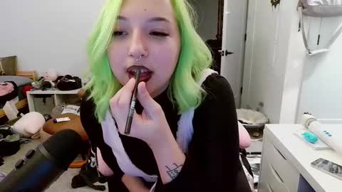 Olivia Nyx online show from 3, 1, 2025