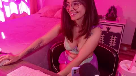 Amy online show from 2, 11, 2025