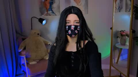 thepretty_kitty online show from 2, 11, 2025