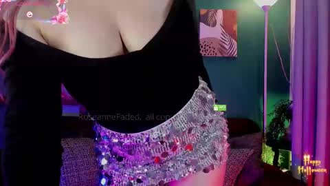 Snapshot of theprincess_rosee chatting on 7, 11, 2025 Rosie online show from 7, 11, 2025