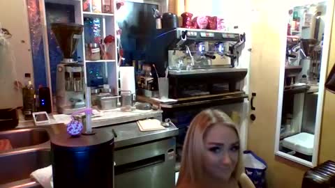 Snapshot of therealbabygofficial chatting on 4, 2, 2025 therealbabygofficial online show from 4, 2, 2025