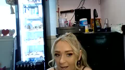 Snapshot of therealbabygofficial chatting on 19, 2, 2025 therealbabygofficial online show from 19, 2, 2025