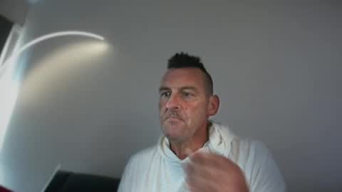 therealkurva4u online show from 1, 1, 2025