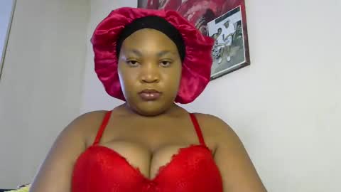 Snapshot of theshybaddie chatting on 25, 1, 2025 theshybaddie online show from 25, 1, 2025