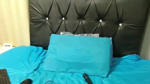 theshybaddie online show from 10, 9, 2025