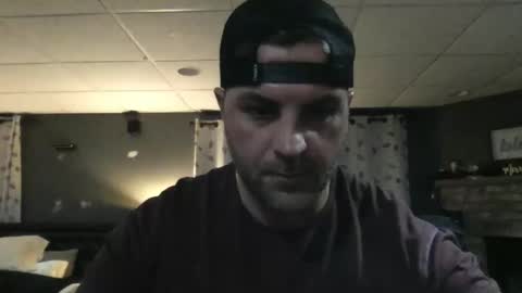 Snapshot of thetwolivecrew22 chatting on 14, 11, 2025 The Wild Ones online show from 14, 11, 2025