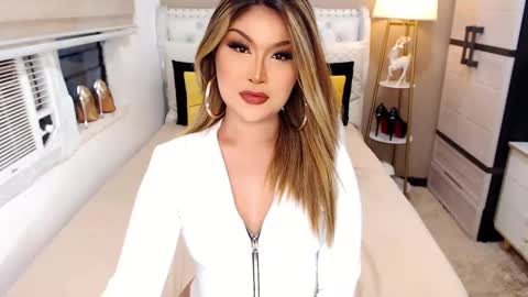 Snapshot of theunmarriedwife chatting on 8, 12, 2024 ValerieAnderson online show from 8, 12, 2024