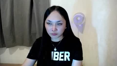 Ella online show from 8, 11, 2025