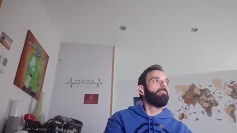 Snapshot of thewitcher69_ chatting on 7, 12, 2024 thewitcher69_ online show from 7, 12, 2024